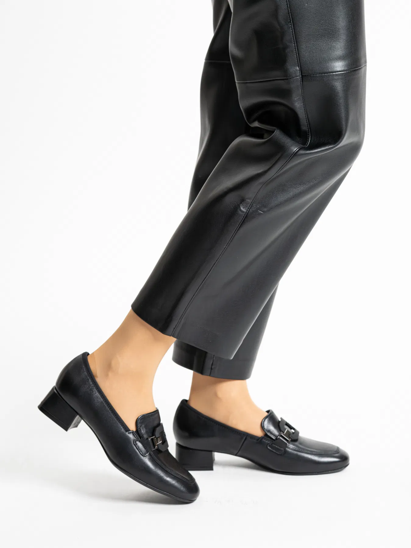 'Graz' women's wide fit (H) pump - black