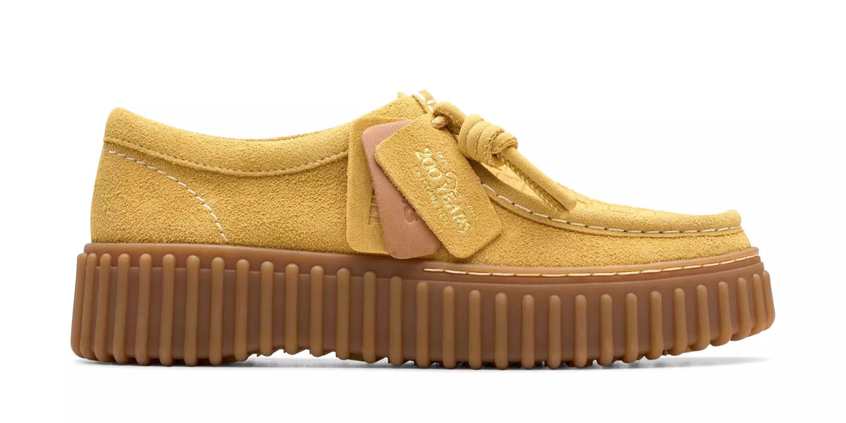 clarks-torhill-bee-golden-tan-