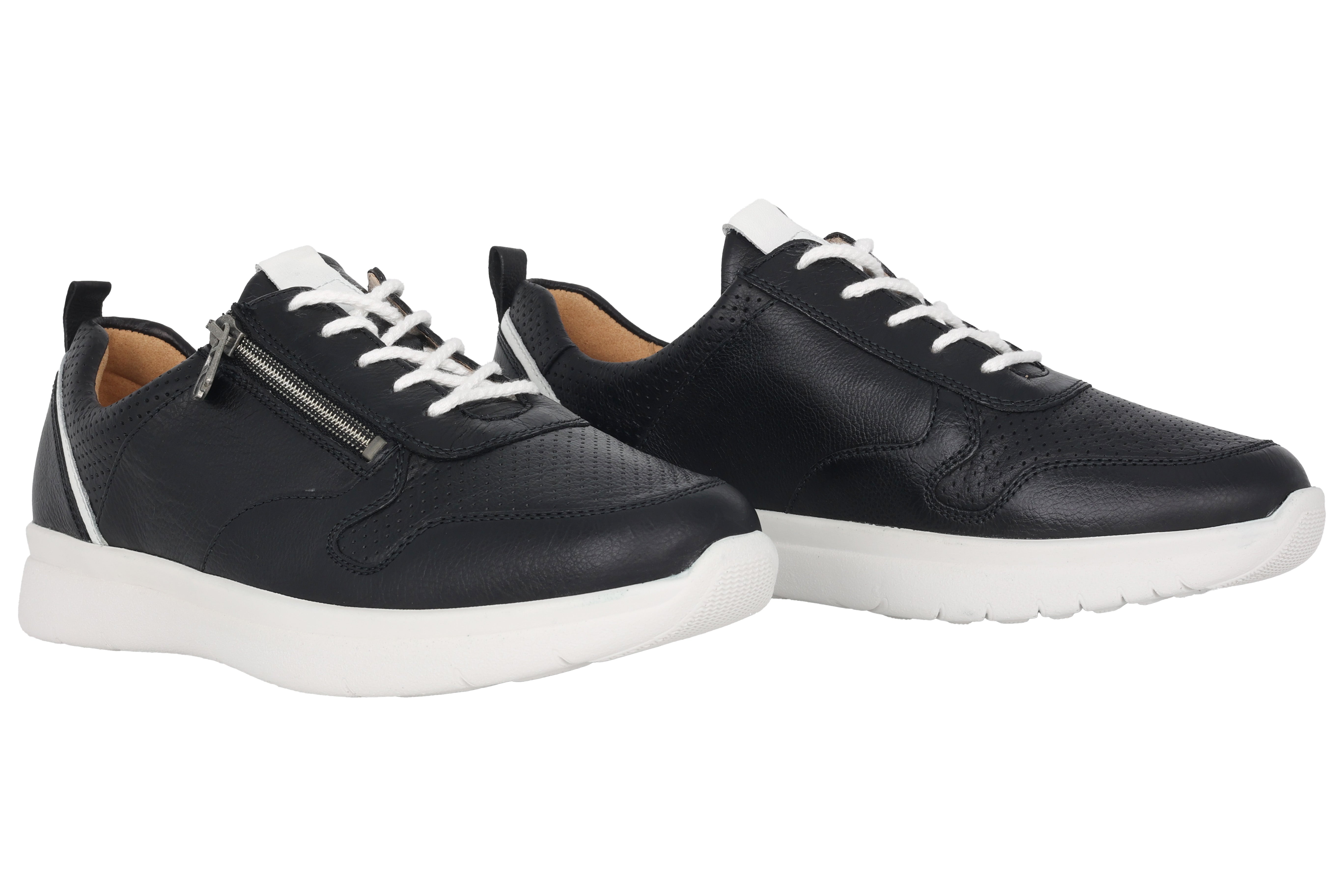 'Kira' women's VERY WIDE (K) sneaker - black