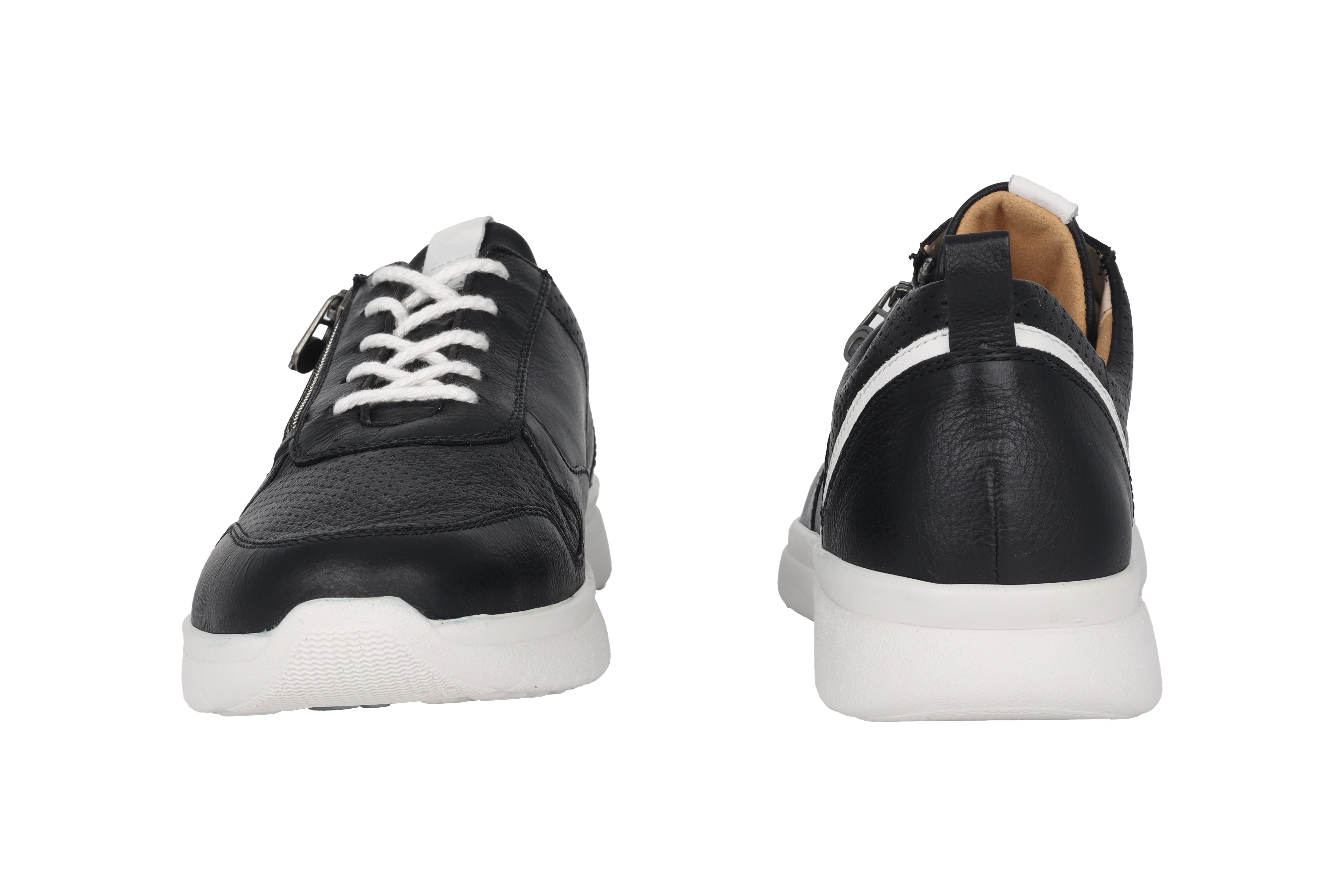 'Kira' women's VERY WIDE (K) sneaker - black