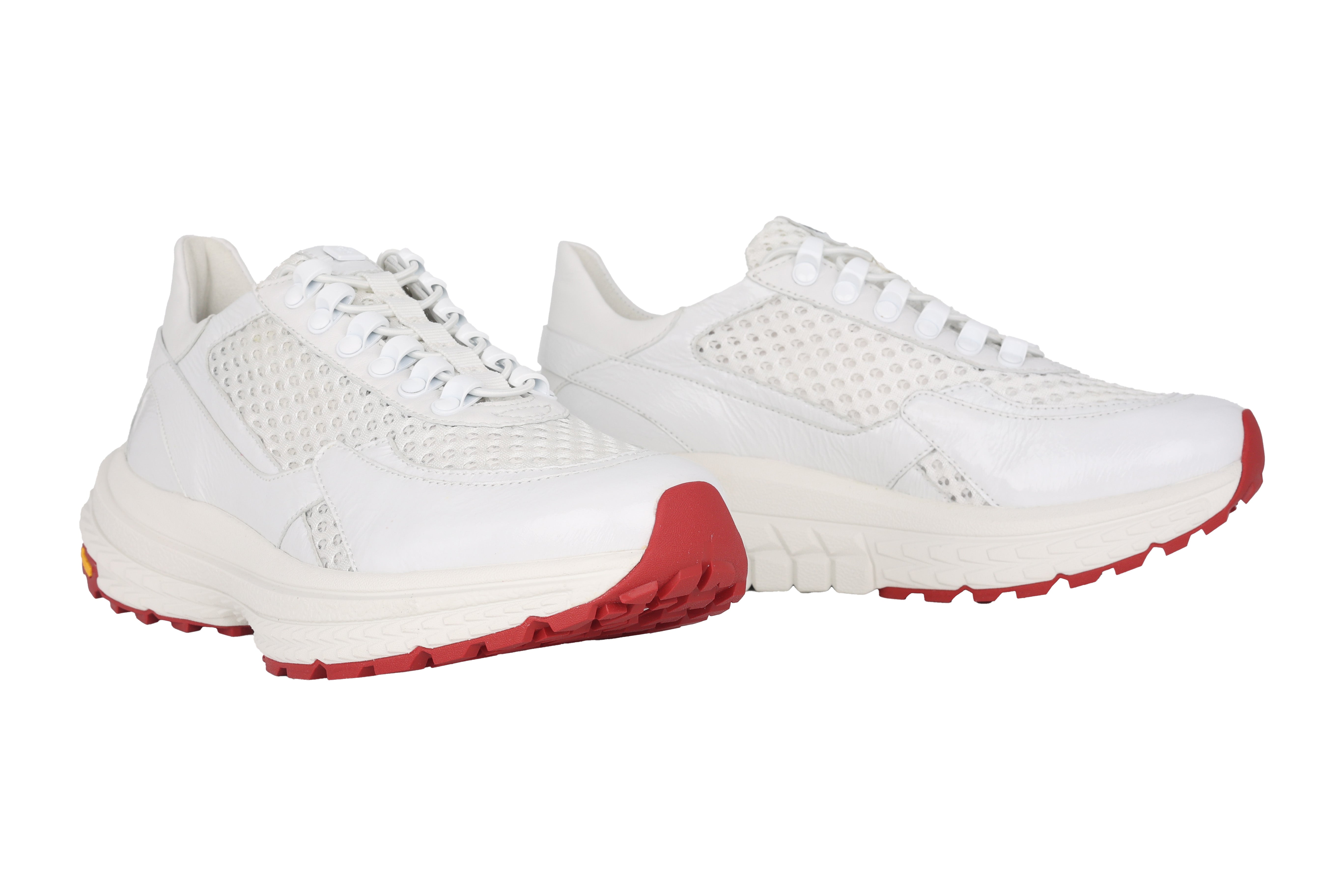 'Zayn' women's rolling walking sneaker - white