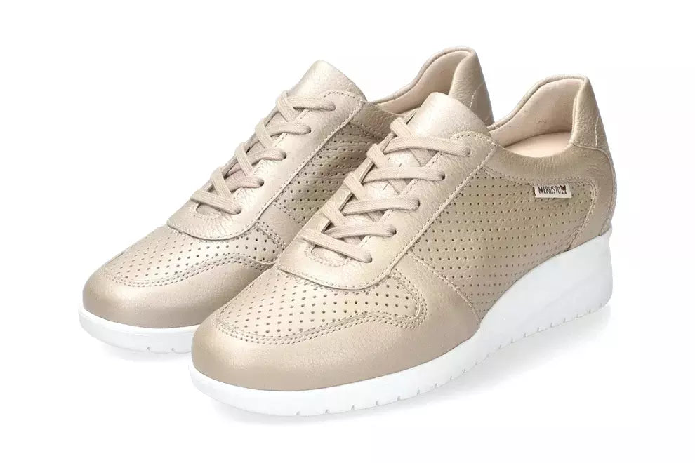 'Isa Perf' zapato de mujer con cuña perforada y cordones - beige