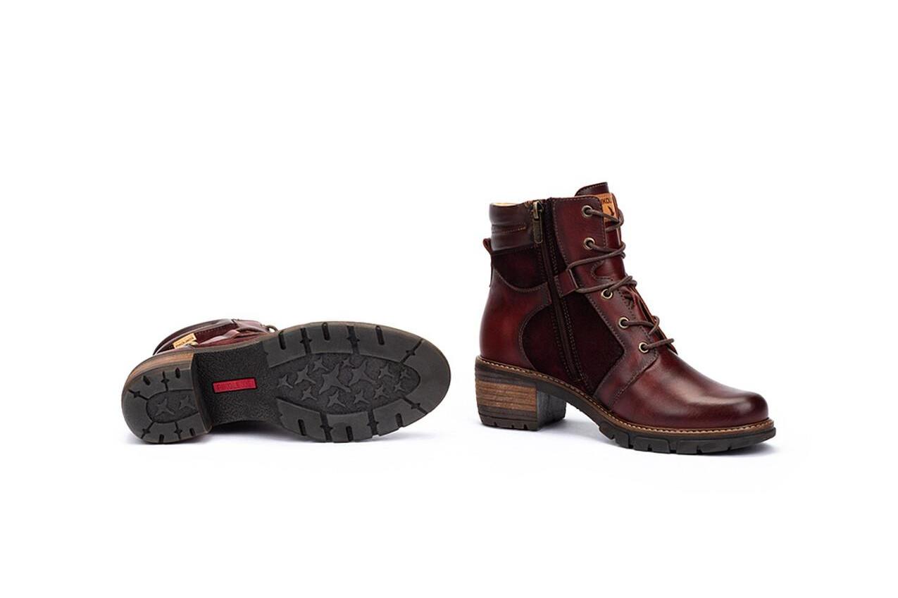 'San Sebastia' women's lace-zip boot - Red