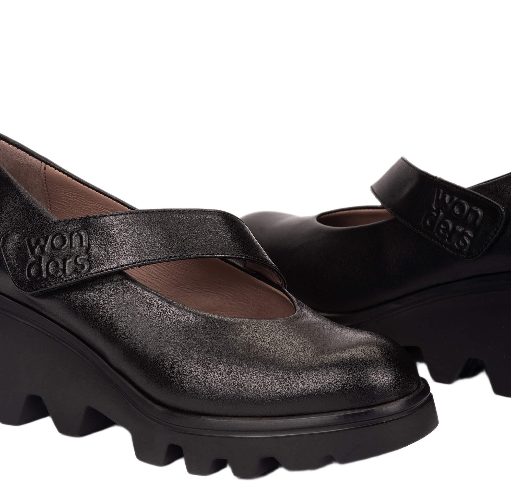 'Toronto 23' leather mary jane shoes - black