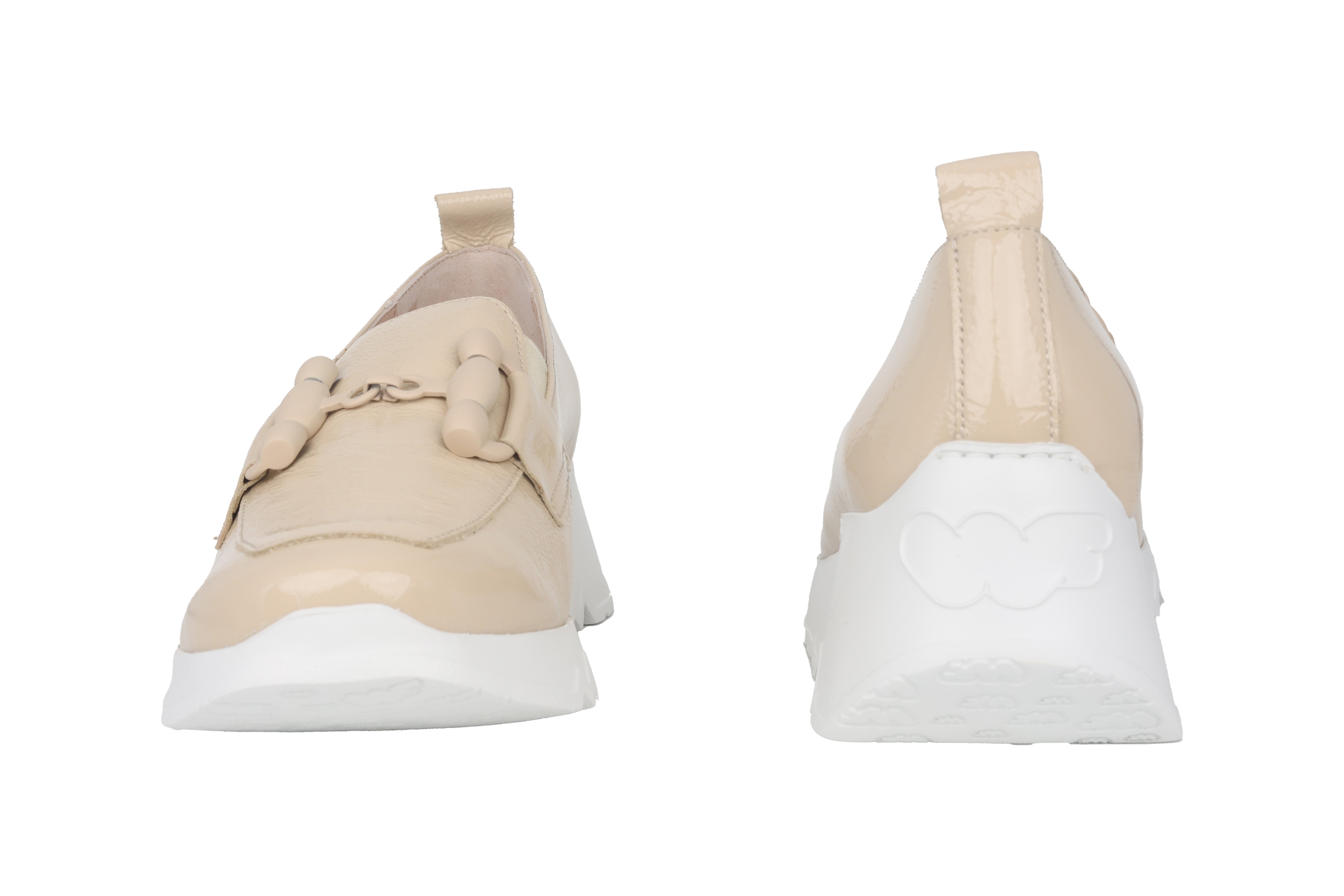 'Dance' women's loafer - beige patent