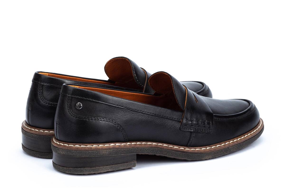 'Aldaya' women's loafers - Black - Chaplinshoes'Aldaya' women's loafers - BlackPikolinos