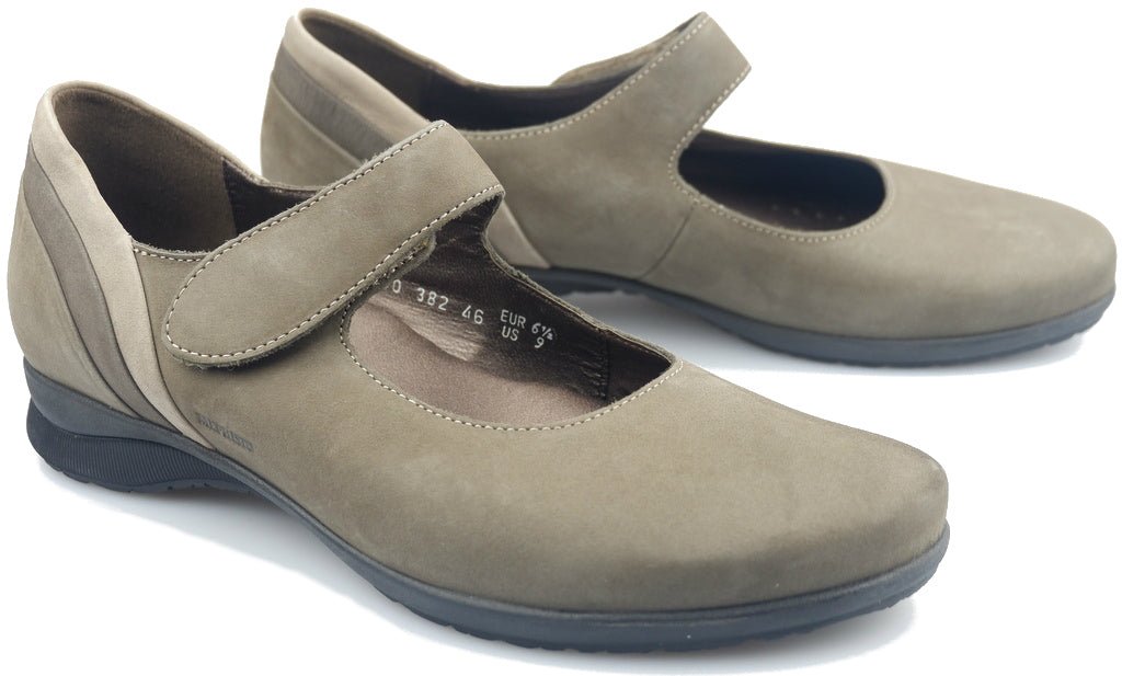 Mephisto JOYCE bucksoft grey nubuck pumps for women with velcro - ChaplinshoesMephisto JOYCE bucksoft grey nubuck pumps for women with velcroMephisto