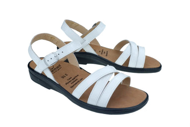 'Sonnica' women's small fit sandal - White patent - Chaplinshoes'Sonnica' women's small fit sandal - White patentGanter